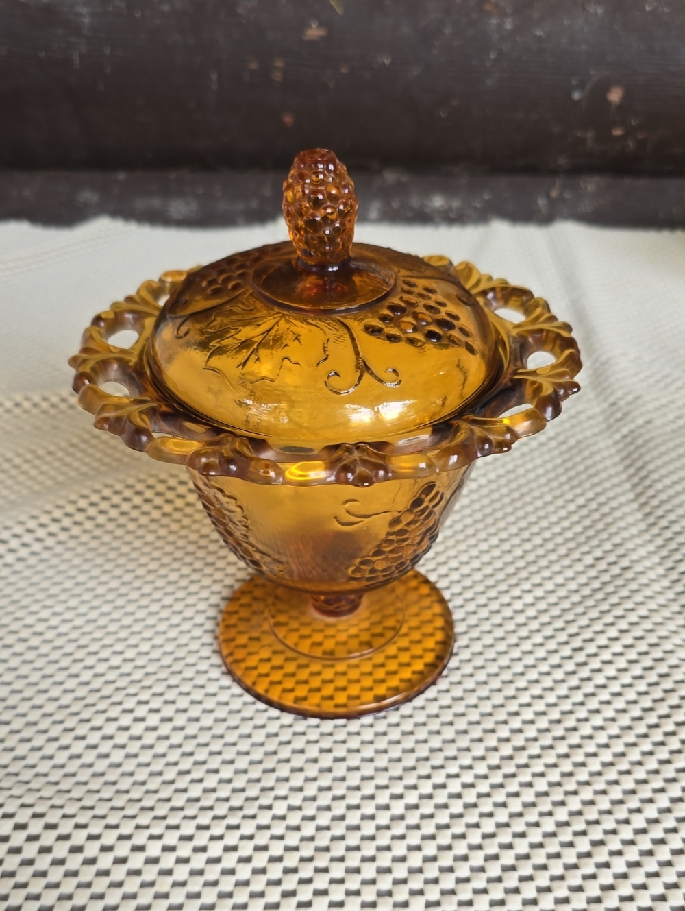 Vintage Indiana Carvial Glass Covered Candy Dish